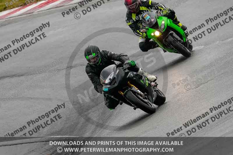 donington no limits trackday;donington park photographs;donington trackday photographs;no limits trackdays;peter wileman photography;trackday digital images;trackday photos